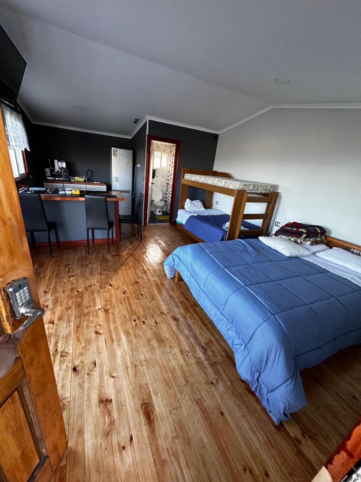 Hostal Y Cabanas Mirando Al Mar Puerto Montt Zewnętrze zdjęcie